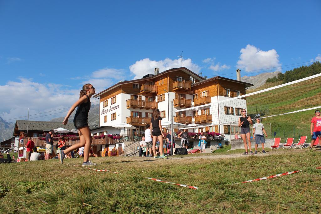 Albergo Bucaneve Campodolcino Exteriér fotografie