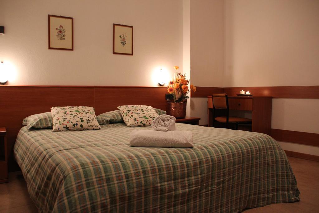 Albergo Bucaneve Campodolcino Exteriér fotografie